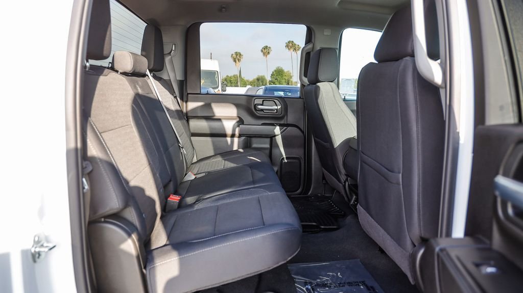 Used 2025 Summit White Chevrolet Custom image 19