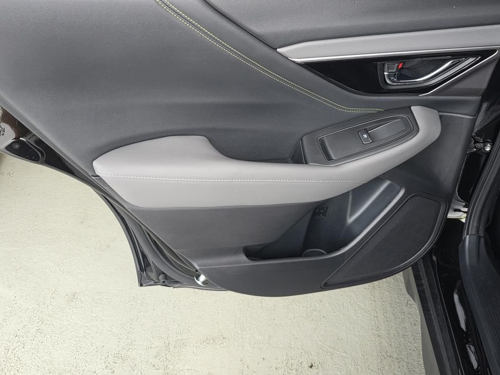 Used 2021 Black Subaru Onyx Edition XT image 31