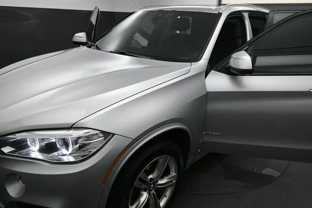 Used 2017 Silver BMW sDrive35i image 31