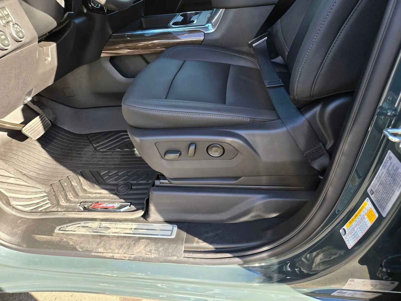 New 2026 Cypress Gray Chevrolet LT image 22