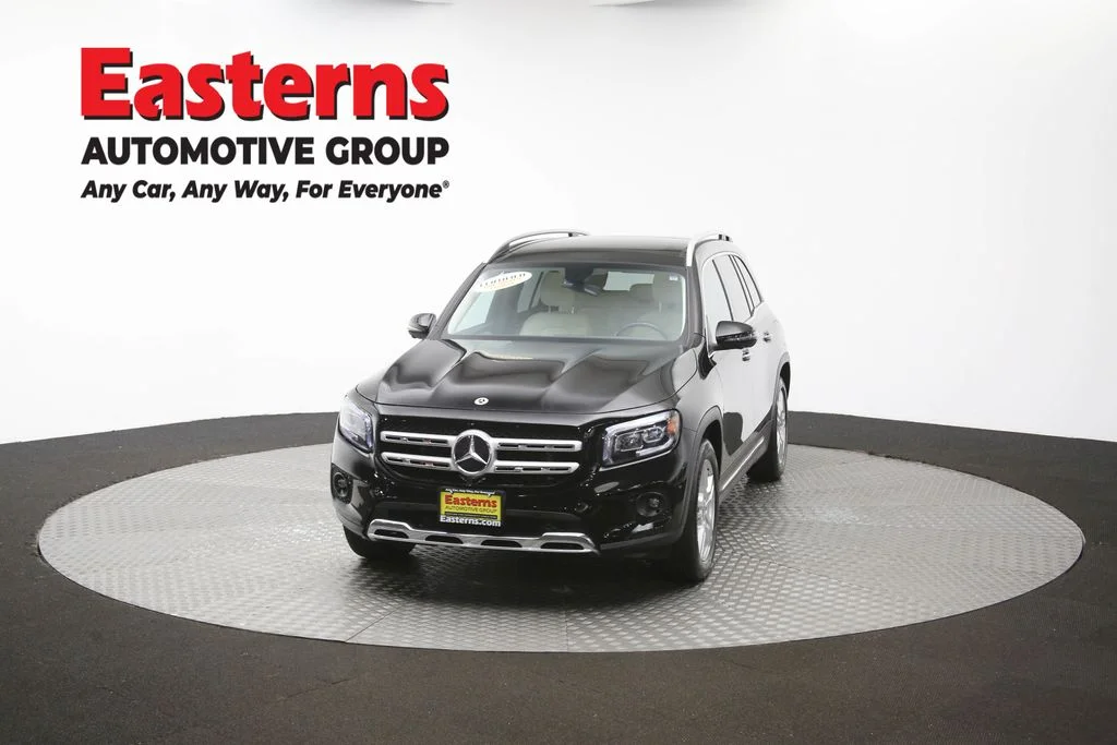 Used 2022 Black Mercedes-Benz GLB 250 image 54
