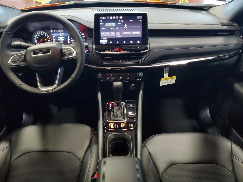 New 2026 Joose (DISC) Jeep Latitude image 12