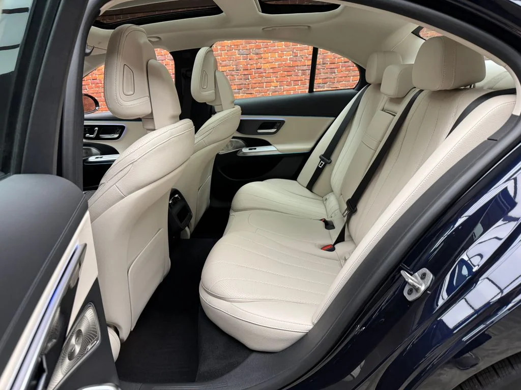 Used 2024 Blue Mercedes-Benz E 350 image 23