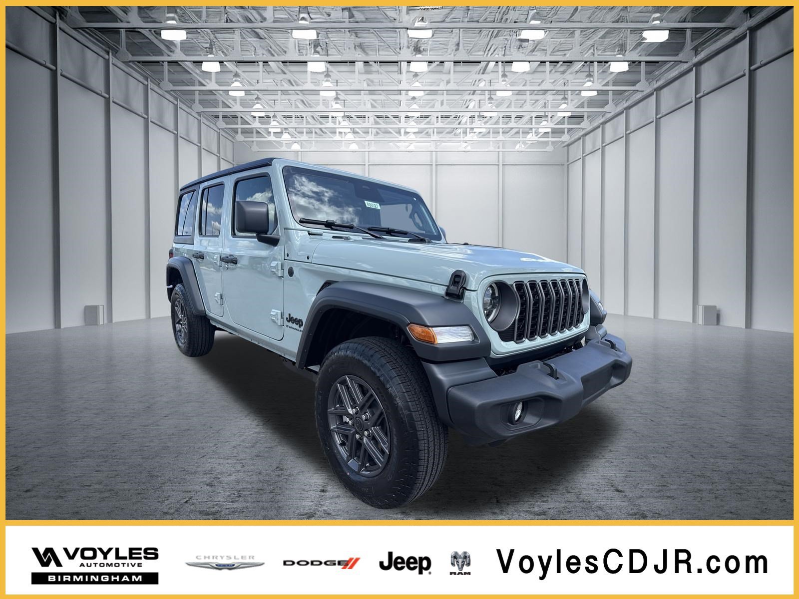 New 2026 Earl Clearcoat Jeep Sport S image 1