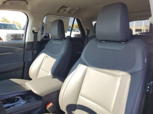 New 2026 Carbonized Gray Metallic Ford Active image 15