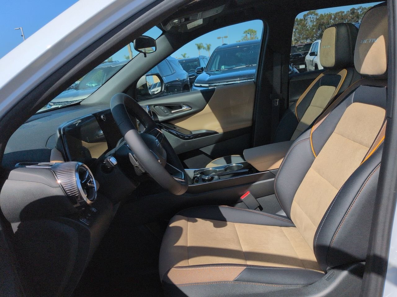 New 2026 Polar White Tricoat Chevrolet ACTIV image 20