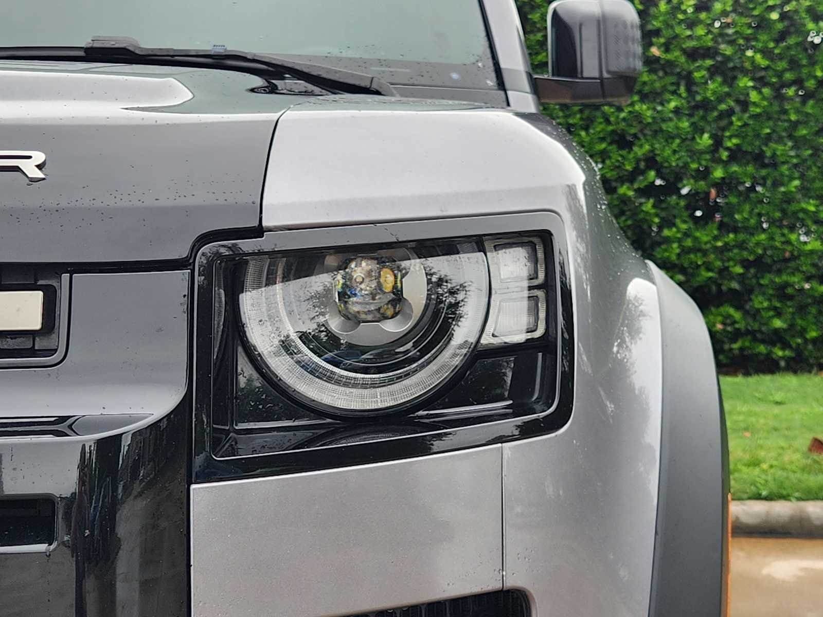 Used 2020 Eiger Grey Metallic Land Rover X image 8