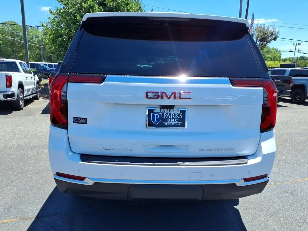 New 2026 Summit White GMC Elevation image 26