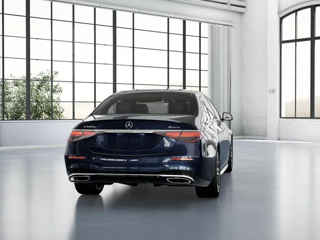 New 2026 Blue Mercedes-Benz S 580e image 24