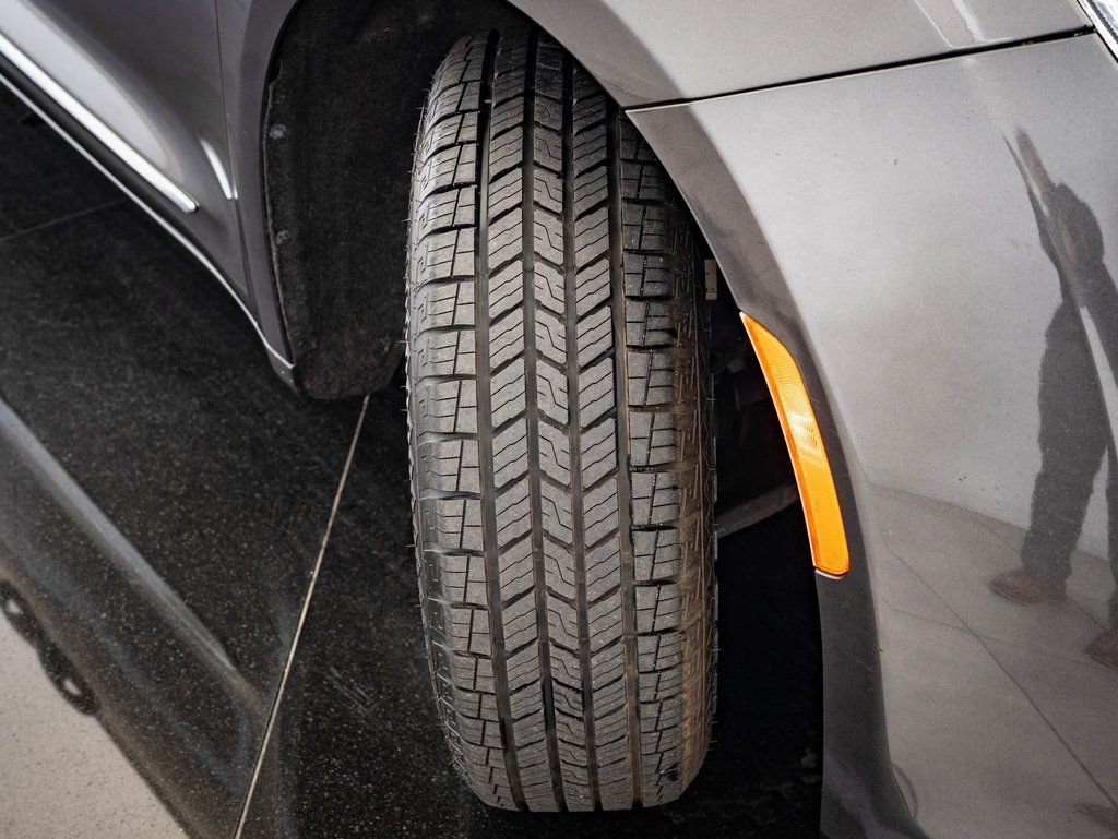 2019 Chrysler Pacifica Touring L - Photo 35