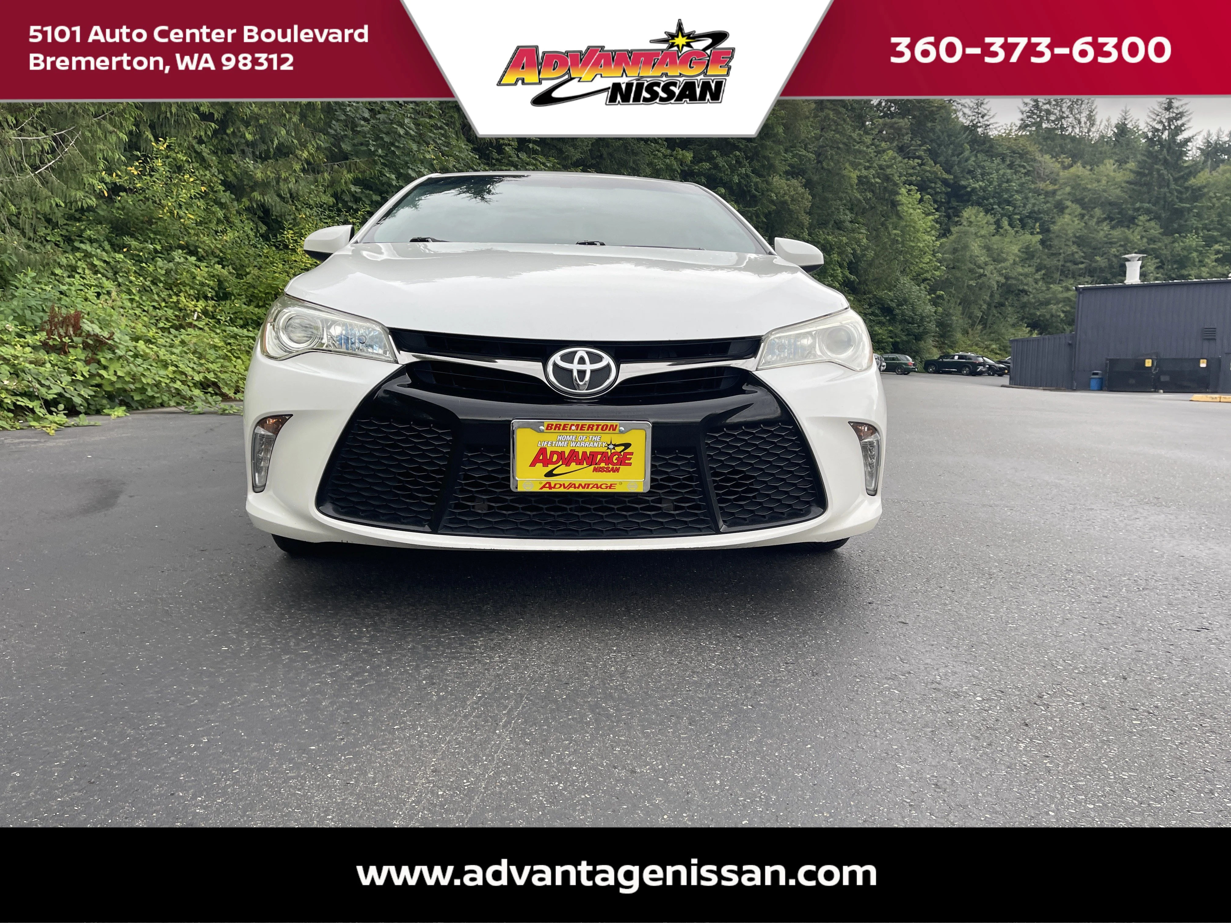 Used 2015 Blizzard Pearl Toyota XSE image 8