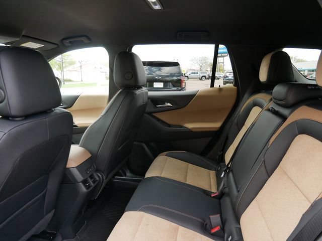 New 2026 Mosaic Black Metallic Chevrolet ACTIV image 6
