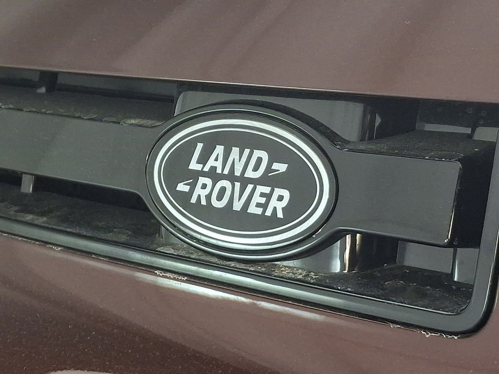 New 2026 Sedona Red Land Rover S image 21