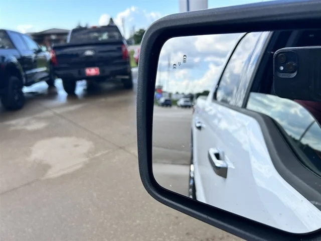 New 2026 Oxford White FORD XLT image 27