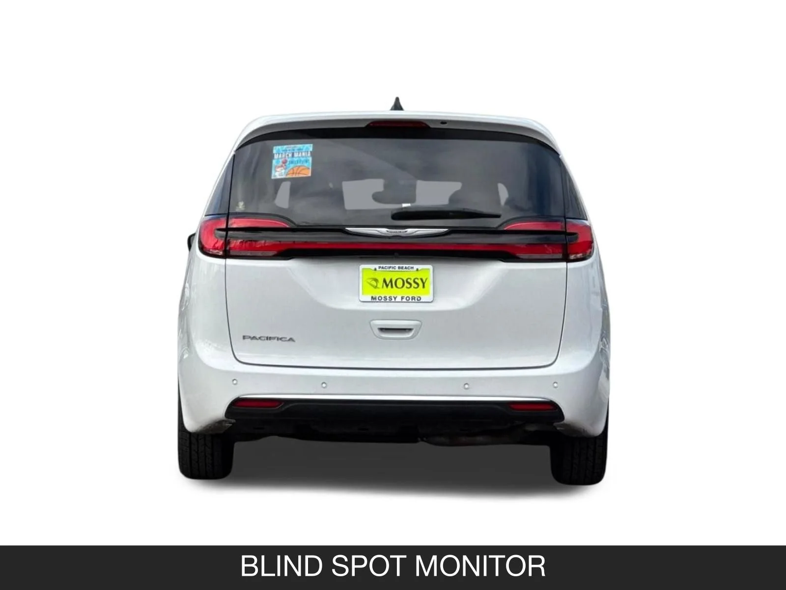 Used 2023 Bright White Clearcoat Chrysler Touring L image 8