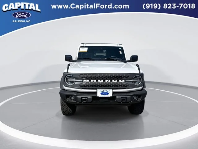 Used 2025 White Ford Badlands image 3