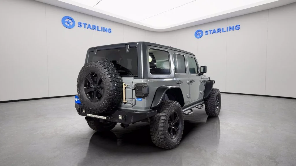 Used 2021 Gray Jeep Sport Altitude 4x4 image 8
