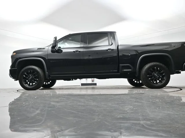Used 2025 Black Chevrolet LTZ image 28