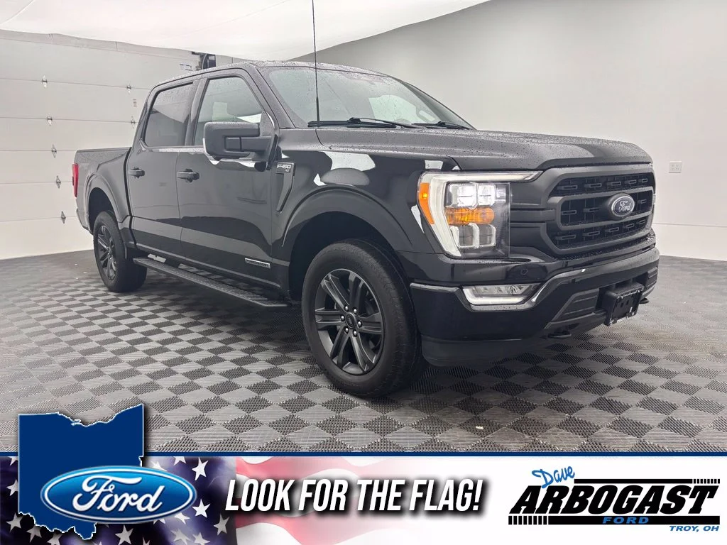 Used 2023 Black Ford XLT image 1