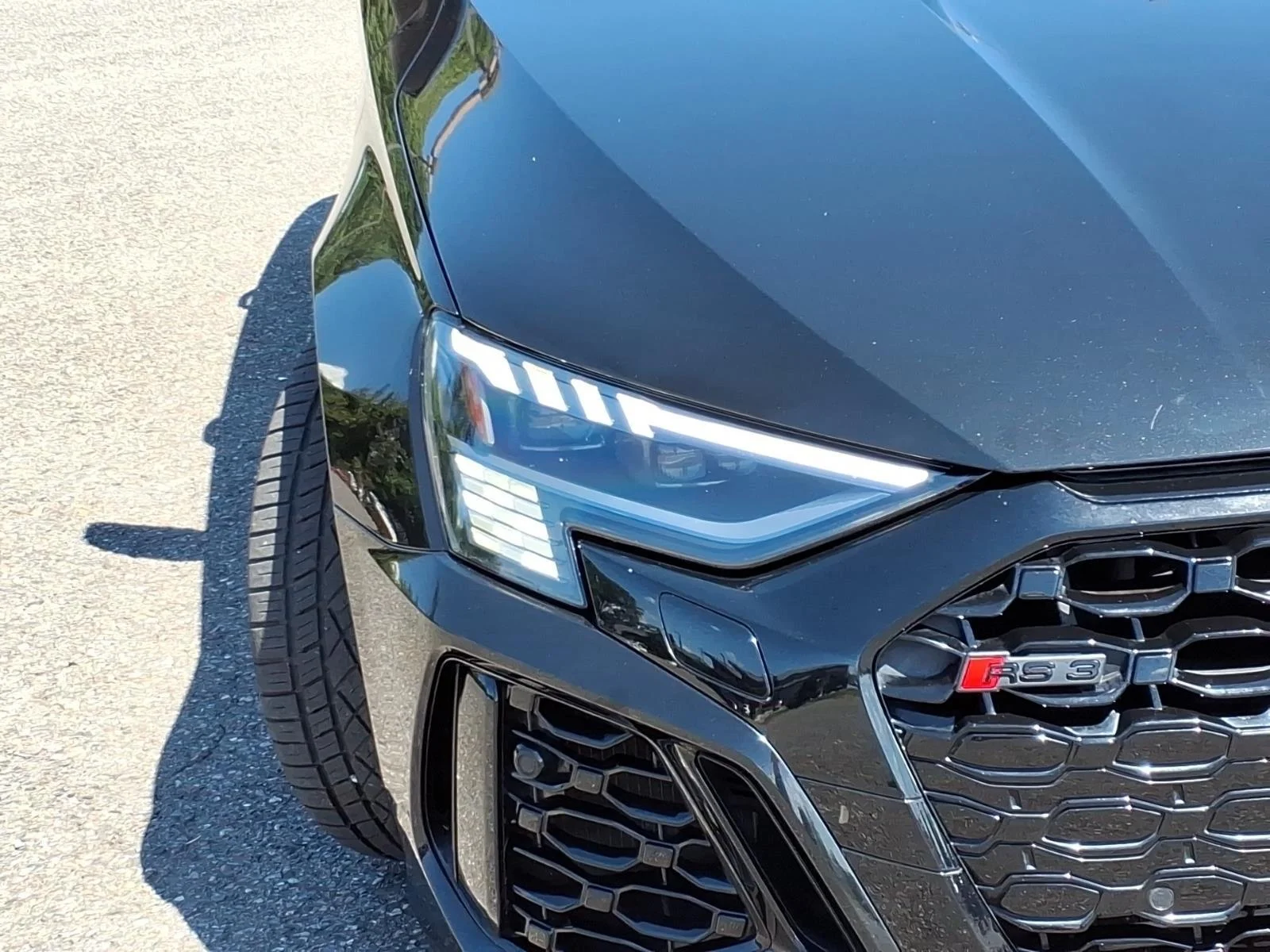 Used 2022 Mythos Black Metallic Audi  image 15