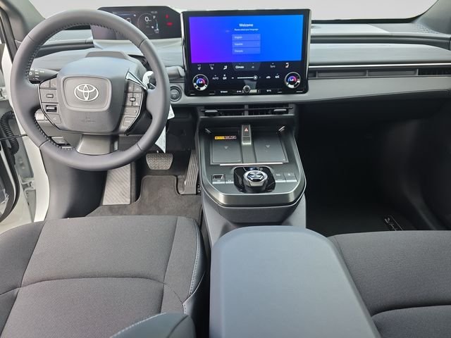 2026 Toyota C-HR SE - Photo 14