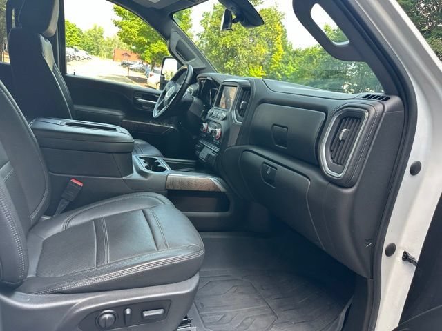 Used 2021 WHITE FROST TRICOAT GMC Denali image 31