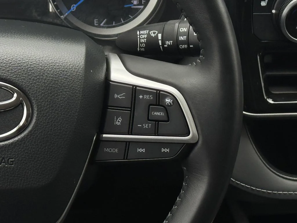 Used 2024 Silver Toyota XLE image 16