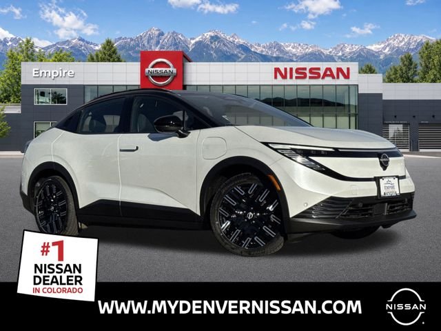 2026 Nissan Leaf Platinum+'s photo