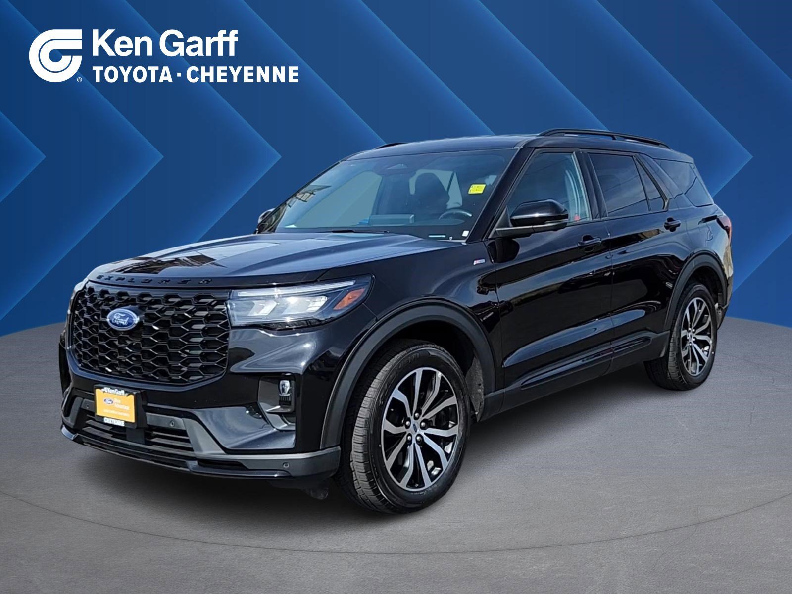 Used 2025 Black Metallic Ford ST-Line image 1