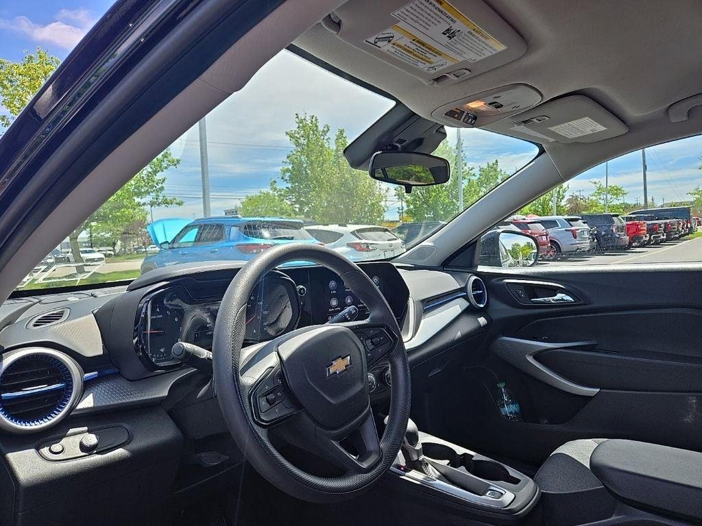 Used 2025 Mosaic Black Metallic Chevrolet LS image 4