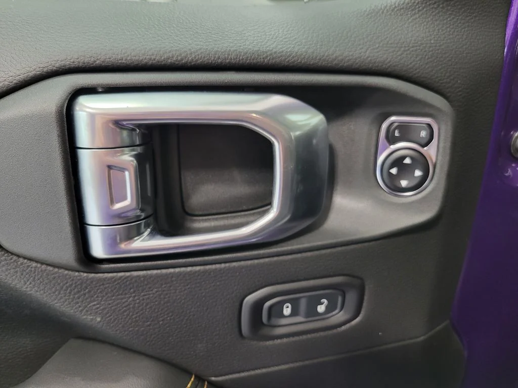 New 2026 Reign Exterior Paint Jeep Sahara image 12