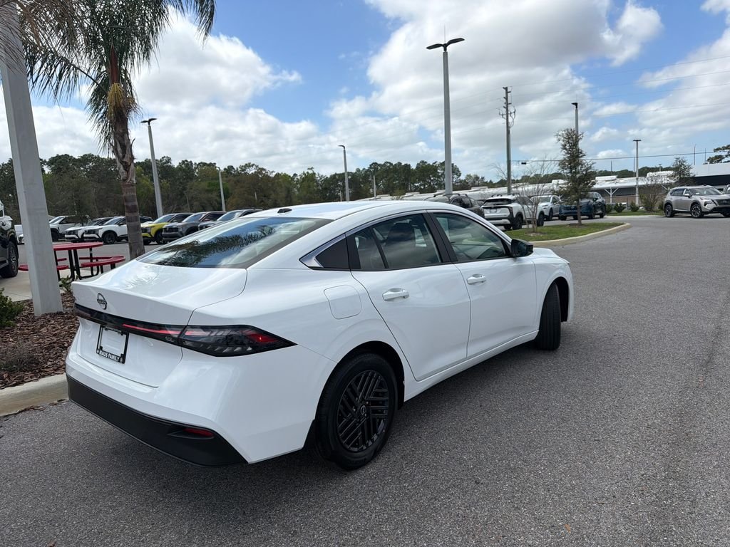 New 2026 Nissan Sentra SV 4D Sedan