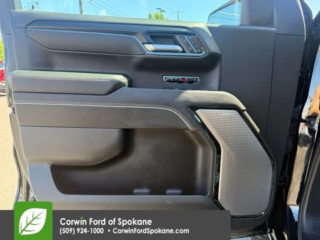 Used 2025 Onyx Black GMC AT4X image 21