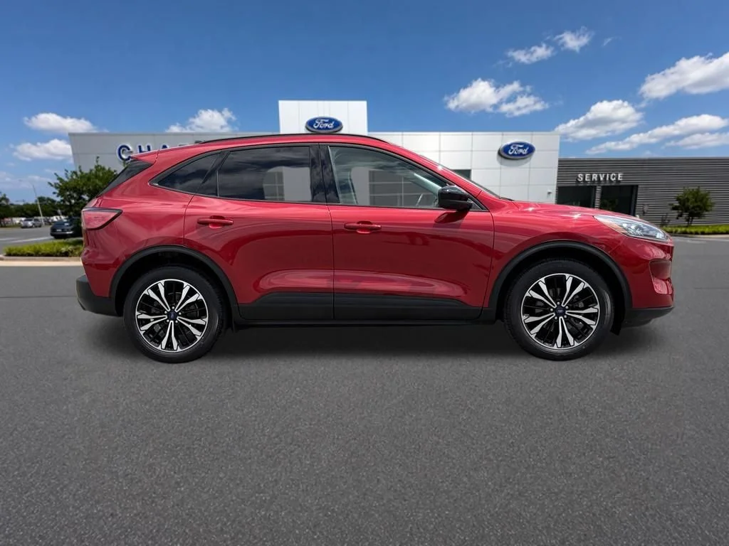 Certified Used 2022 Red Metallic Ford SEL image 7