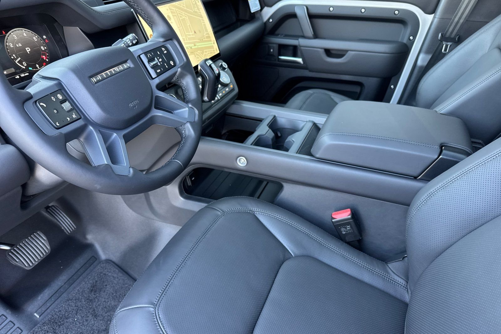 New 2026 Borasco Grey Land Rover X-Dynamic SE image 9