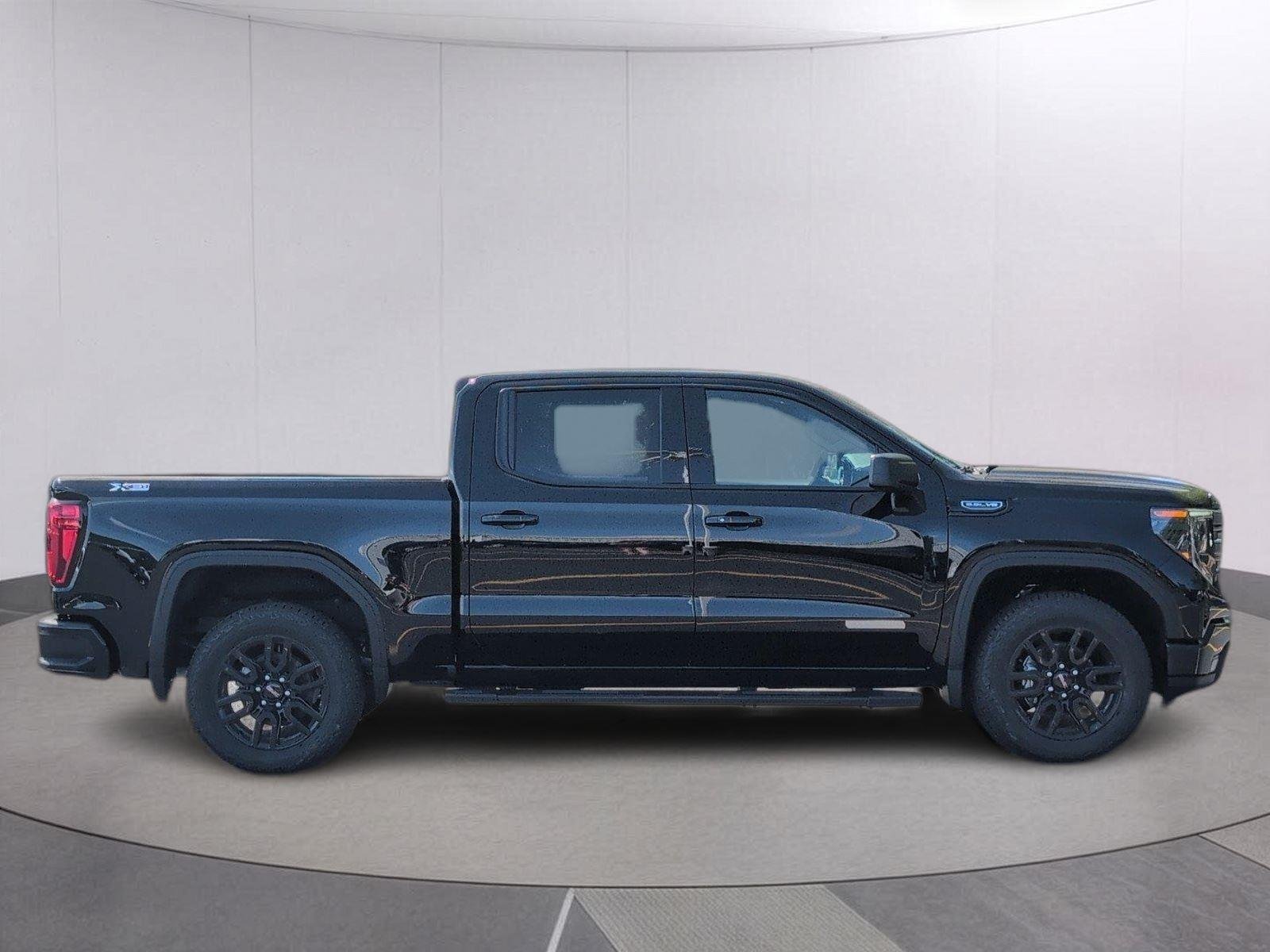 New 2026 Onyx Black GMC Elevation image 7