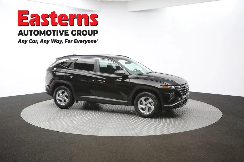 Used 2024 Black Hyundai SEL image 47