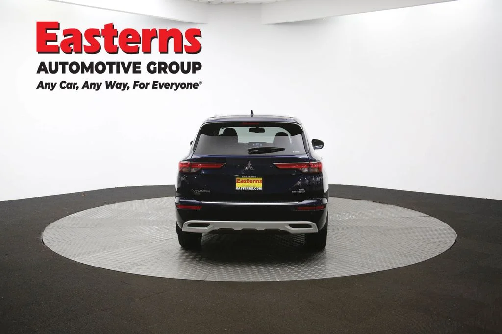 Used 2023 Blue Mitsubishi SEL image 37