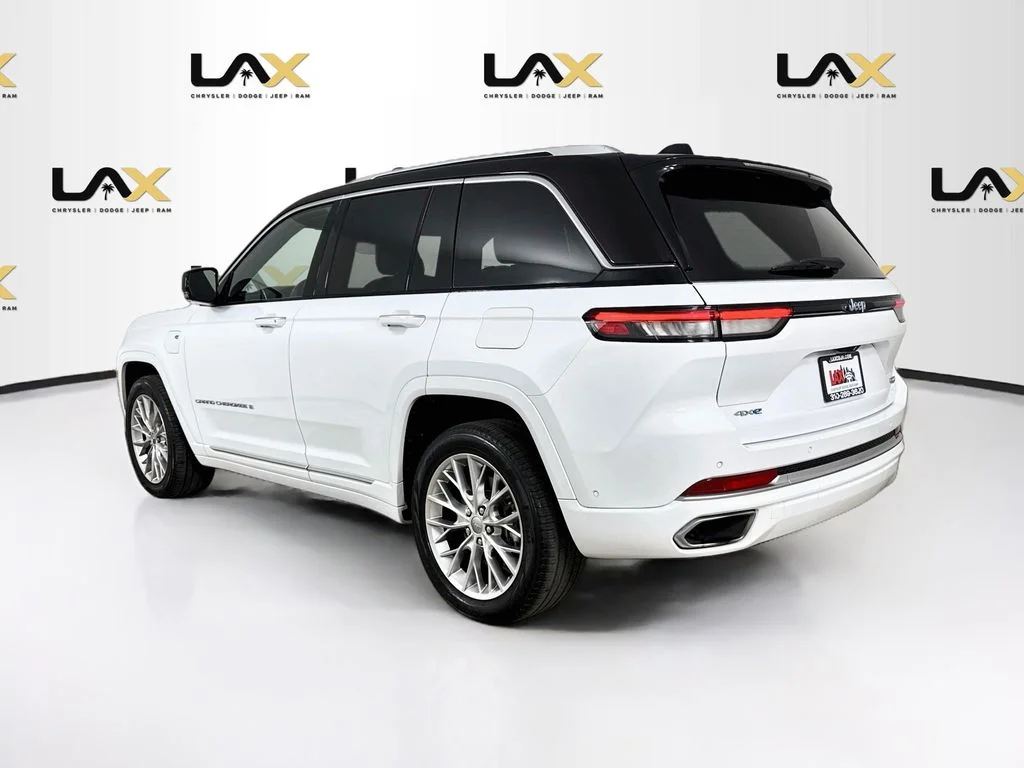 Used 2023 White Jeep Summit 4xe image 5