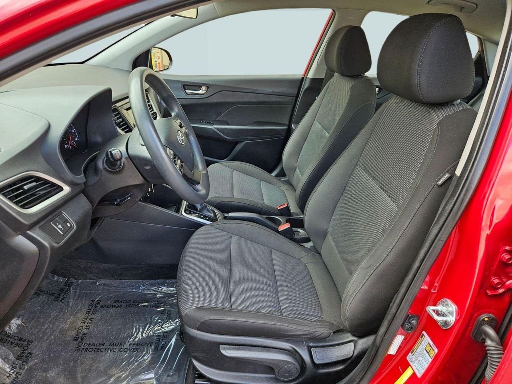 Used 2021 Pomegranate Red Metallic Hyundai SE image 21