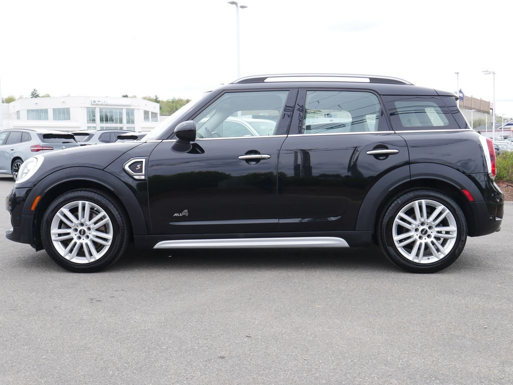 Used 2018 Black MINI Base image 4