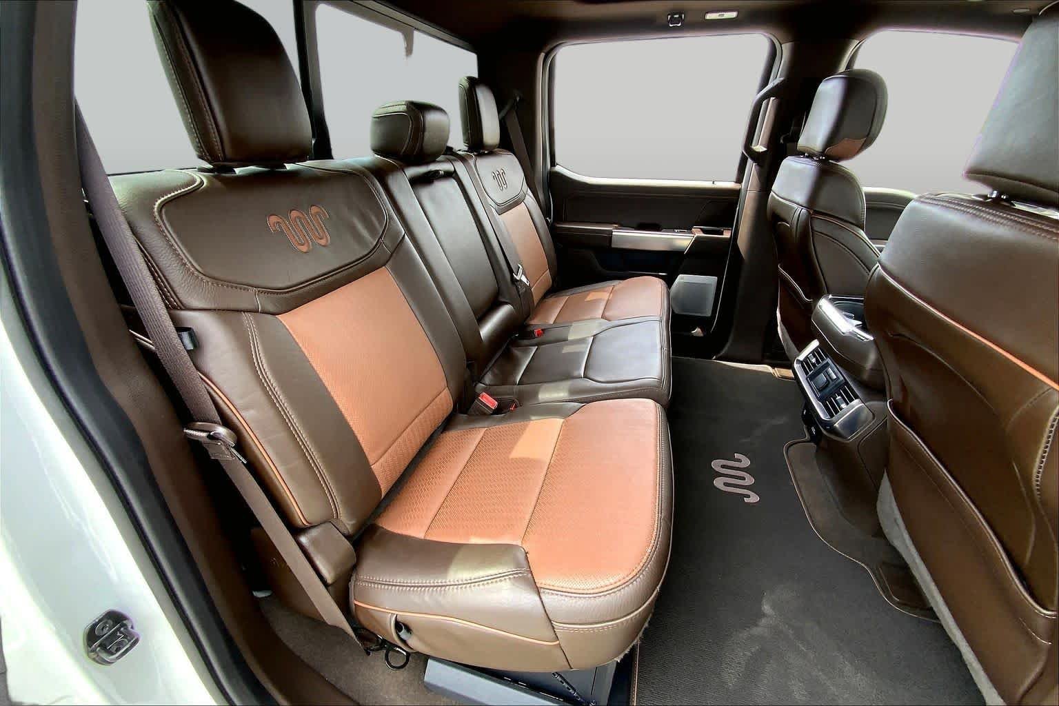 Used 2023 Star White Metallic Tri-Coat/Stone Gray Ford King Ranch image 19