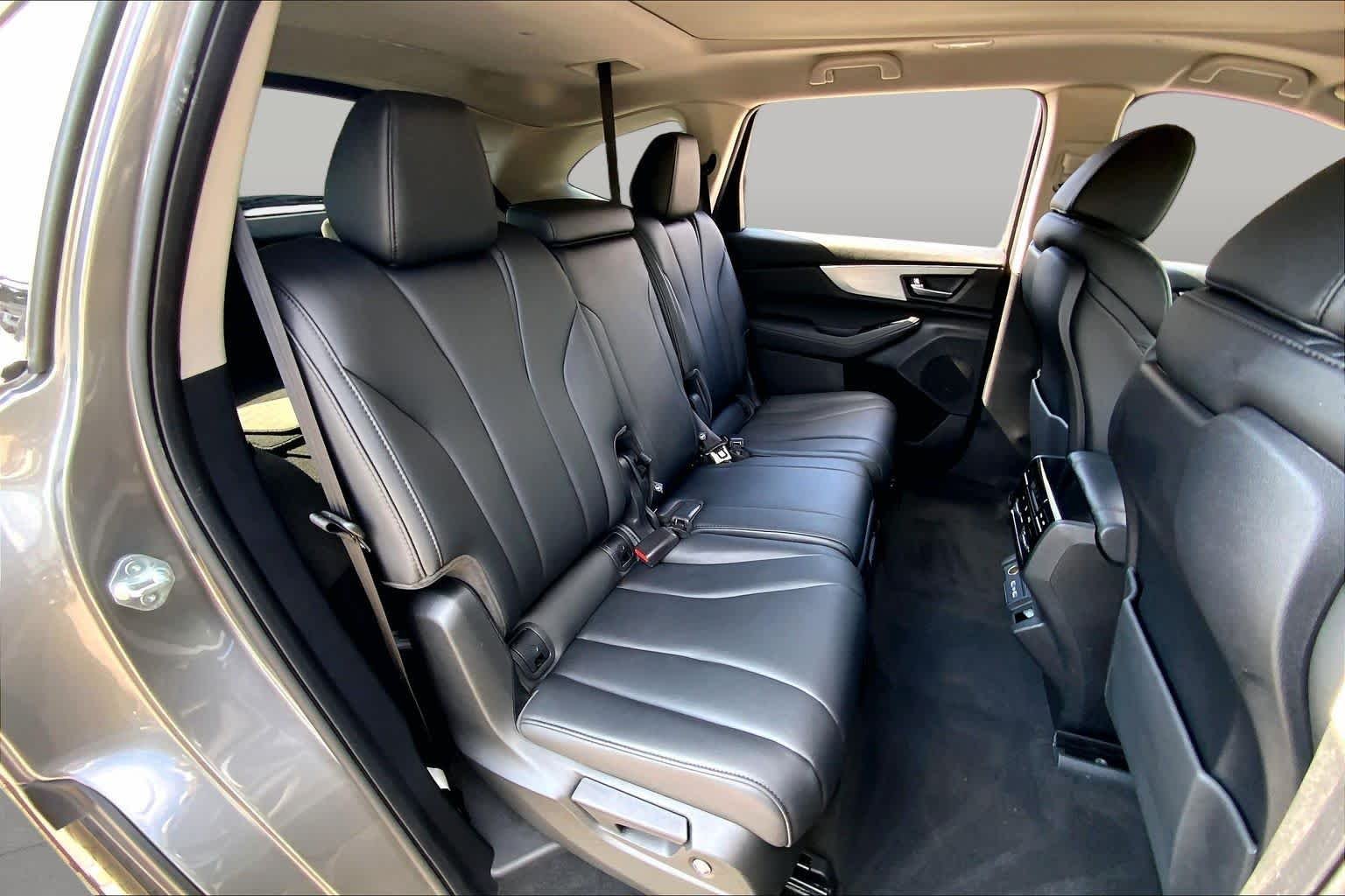 Used 2024 Liquid Carbon Metallic Acura  image 20
