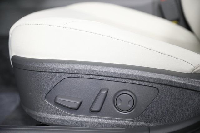 New 2026 Black Hyundai SEL Sport image 15