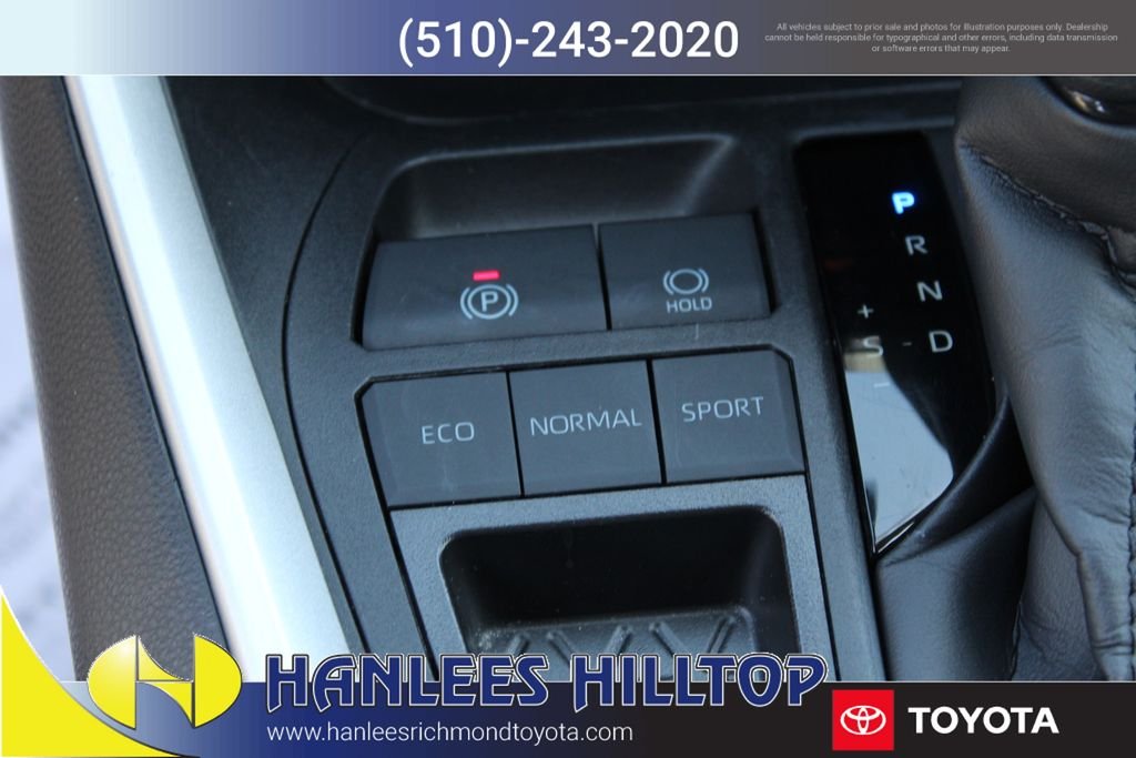Used 2025 Silver Toyota XLE image 20