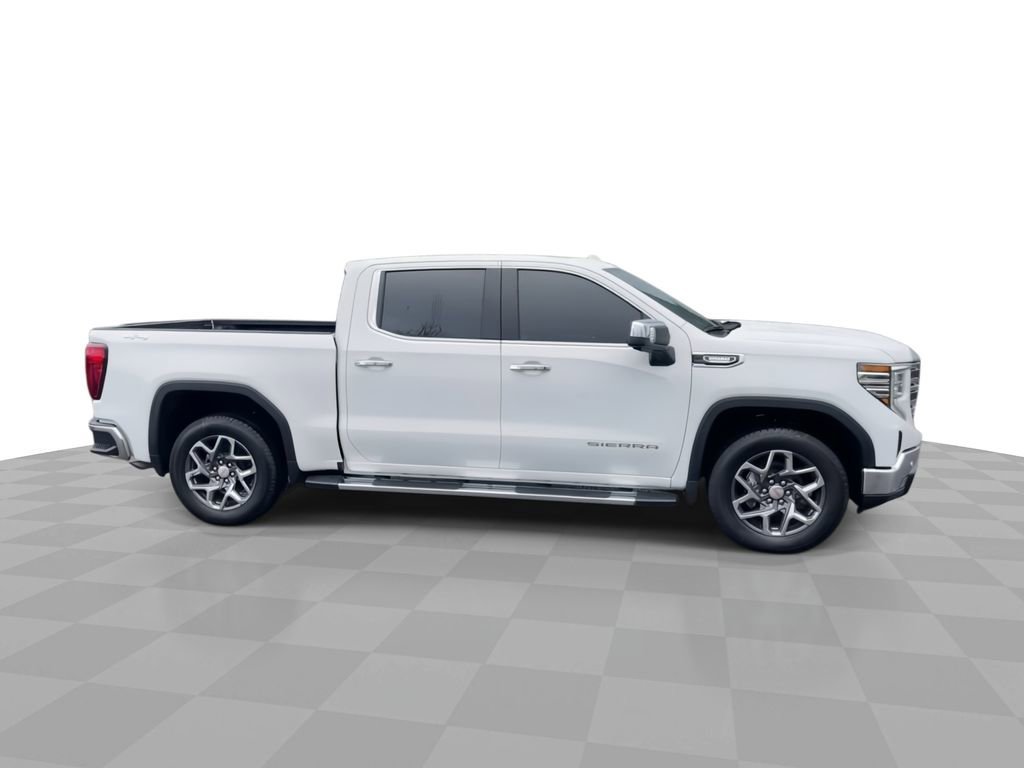 2026 GMC Sierra 1500 SLT - Photo 9