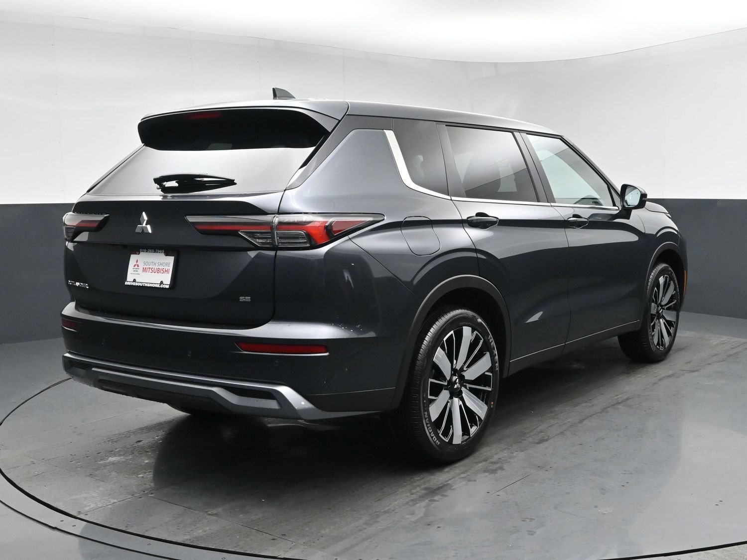 New 2026 Gray Mitsubishi SE 1.5T 2WD image 18