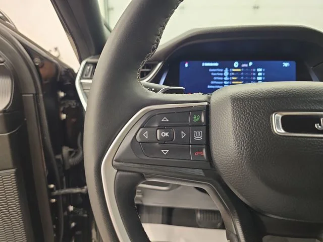 Used 2024 Diamond Black Jeep Altitude X image 32