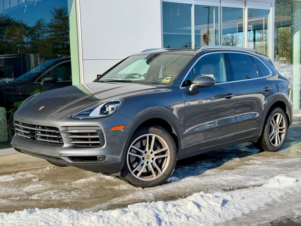 2023 Porsche Cayenne Base
