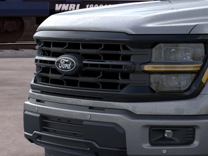 New 2026 Carbonized Gray Metallic Ford XLT image 39